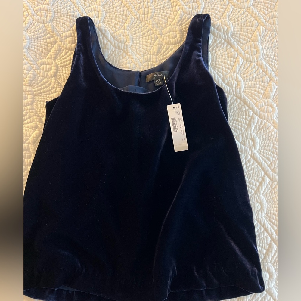 NWT 00P navy velvet blouse